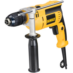 Дриль мережевий ударний DeWALT DWD024S потужність 701 Вт вага 1.6 кг максимальний крутний момент 5.2 Нм Дриль мережевий ударний DeWALT DWD024S потужність 701 Вт вага 1.6 кг максимальний крутний момент 5.2 Нм