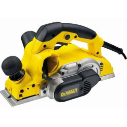 Рубанок мережевий DeWALT D26500 потужність 1050 Вт ширина стругання 82 мм вага 4.0 кг глибина вибірки 25 мм Рубанок мережевий DeWALT D26500 потужність 1050 Вт ширина стругання 82 мм вага 4.0 кг глибина вибірки 25 мм