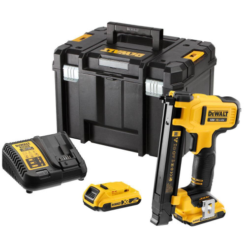 Степлер скобозабивний DeWALT DCN701D2 акумуляторний 18В Li-Ion вага 2.2 кг автоматичне регулювання глибини забивання