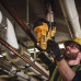 Різак шпильок акумуляторний DeWALT DCS350NT 18 В вага 4.1 кг частота ходів до 30 ход/хв LED підсвічування