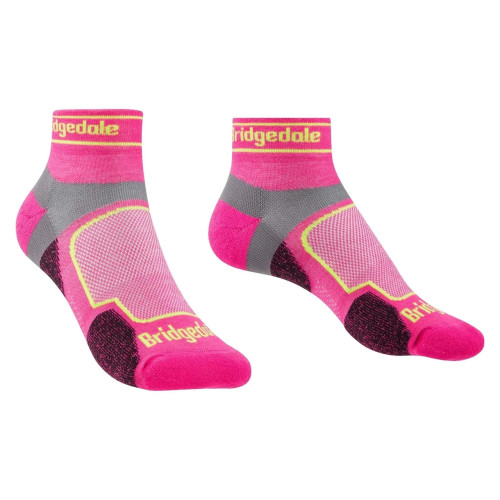 Шкарпетки Bridgedale Women's UltraLight T2 Coolmax Sport рожеві L з амортизацією T2 AntiShock та вологовідведенням Coolmax