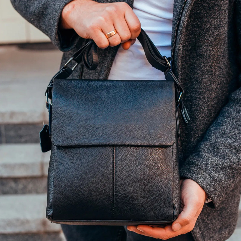 Чоловіча шкіряна сумка-месенджер, барсетка на одне плече 22x26x6 Tiding Bag 75-5271 чорна