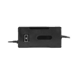 Зарядний пристрій LiFePO4 12V 12A 144W AC 110-240V LED індикація новий Зарядний пристрій LiFePO4 12V 12A 144W AC 110-240V LED індикація новий