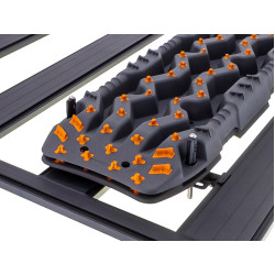 Кріплення для сендтреків ARB BASE Rack серія BASE Кріплення для сендтреків ARB BASE Rack серія BASE