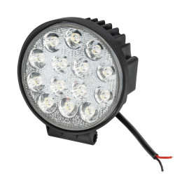 Прожектор LED842 чорний 2940lm 42V LED технологія розсіяне освітлення для вулиці і приміщень Прожектор LED842 чорний 2940lm 42V LED технологія розсіяне освітлення для вулиці і приміщень